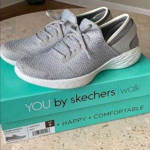Preowned You by Sketchers size 9 shoes